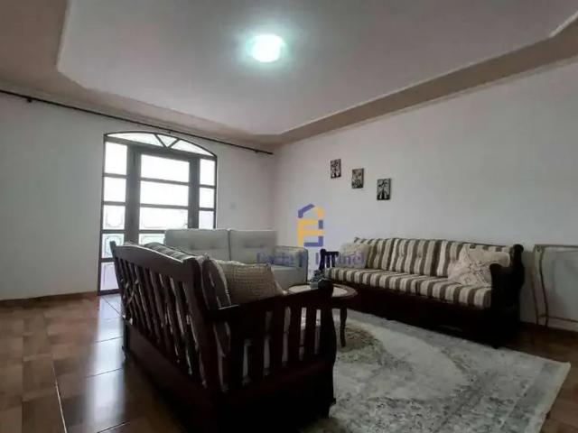 Casa / Sobrado em Condomínio para Venda em Juiz de Fora/MG Bairu 6 Quartos