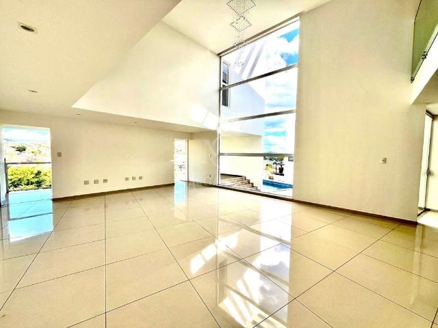 Casa / Sobrado em Condomínio para Venda em Juiz de Fora/MG Estrela Sul 4 Quartos