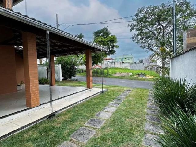 Casa / Sobrado em Condomínio para Venda em Juiz de Fora/MG Grama 4 Quartos