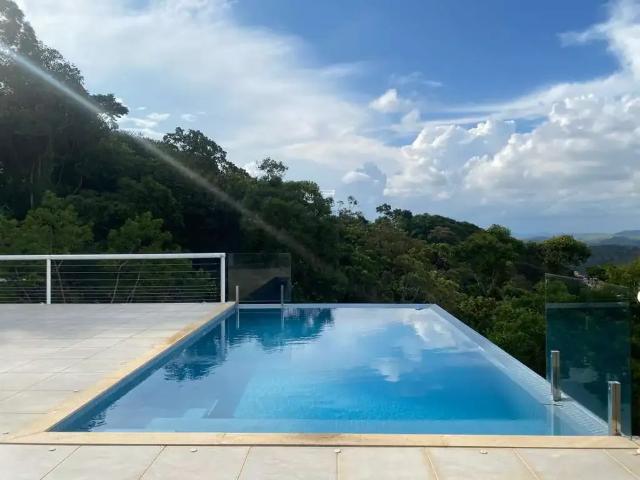 Casa / Sobrado em Condomínio para Venda em Juiz de Fora/MG Granville 3 Quartos