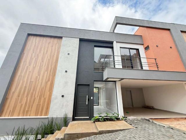 Casa / Sobrado em Condomínio para Venda em Juiz de Fora/MG Parque Jardim da Serra 3 Quartos