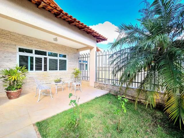 Casa / Sobrado em Condomínio para Venda em Juiz de Fora/MG Parque Jardim da Serra 4 Quartos