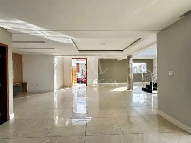 Casa / Sobrado em Condomínio para Venda em Juiz de Fora/MG Residencial Alvim 4 Quartos