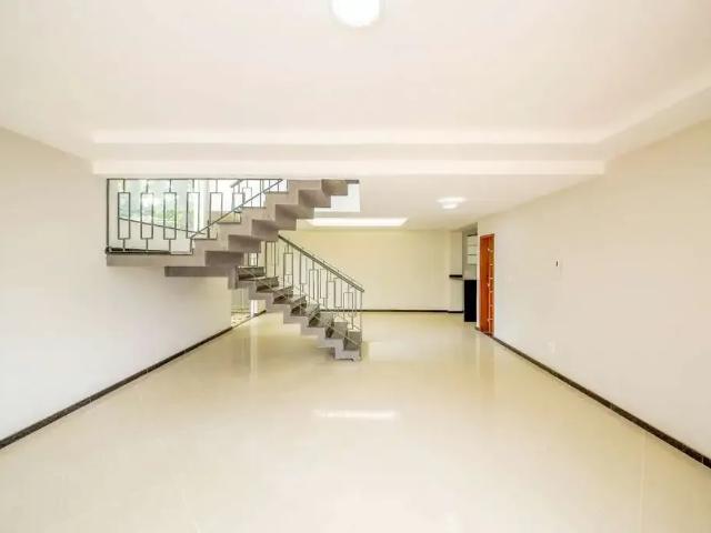 Casa / Sobrado em Condomínio para Venda em Juiz de Fora/MG São Pedro 4 Quartos