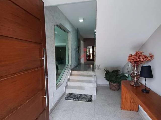 Casa / Sobrado em Condomínio para Venda em Juiz de Fora/MG São Pedro 5 Quartos