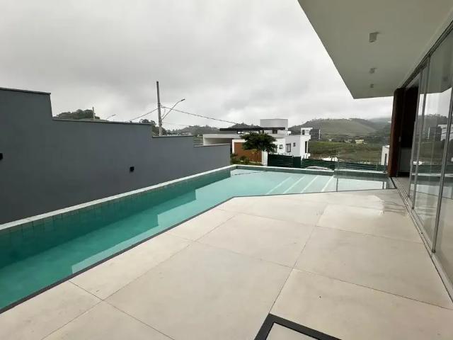 Casa / Sobrado em Condomínio para Venda em Juiz de Fora/MG Salvaterra 4 Quartos