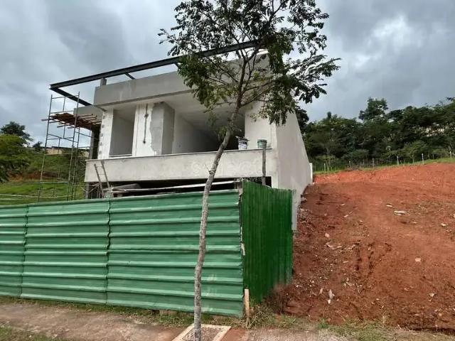 Casa / Sobrado em Condomínio para Venda em Juiz de Fora/MG Salvaterra 4 Quartos