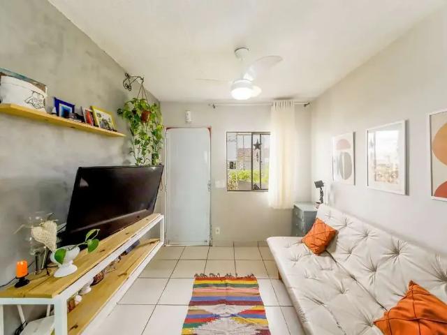 Casa / Sobrado em Condomínio para Venda em Juiz de Fora/MG Serra D'Água 2 Quartos
