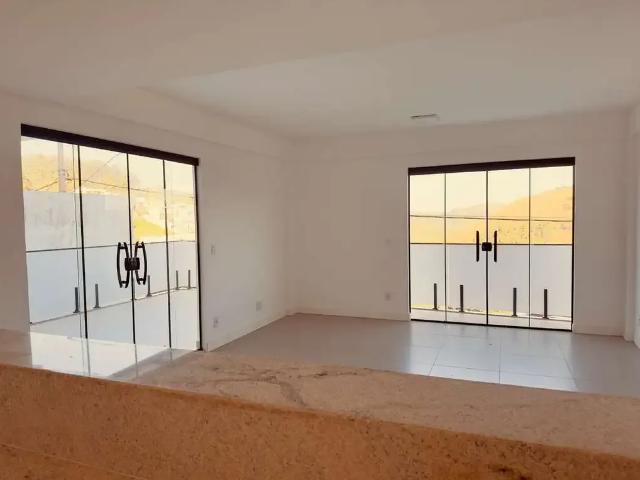 Casa / Sobrado em Condomínio para Venda em Juiz de Fora/MG Terras Altas 3 Quartos