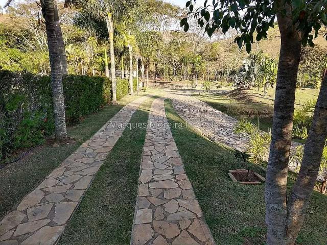 Casa / Sobrado em Condomínio para Venda em Juiz de Fora/MG Villagio da Serra 4 Quartos