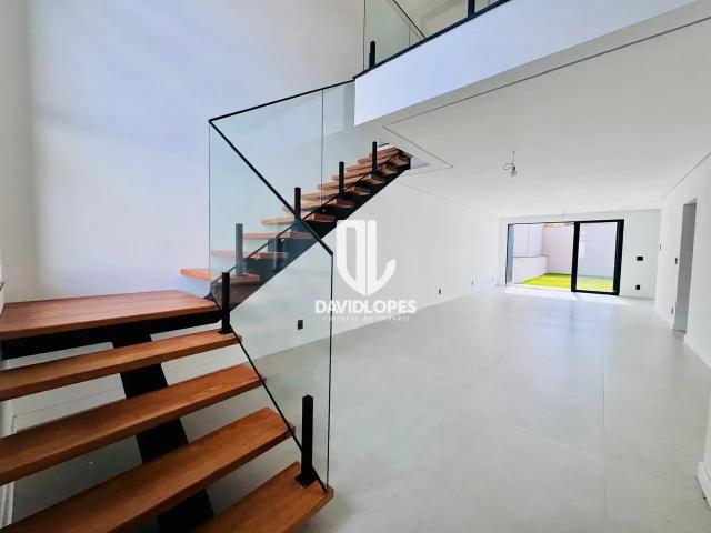 Casa / Sobrado em Condomínio para Venda em Juiz de Fora/MG Vina Del Mar 4 Quartos