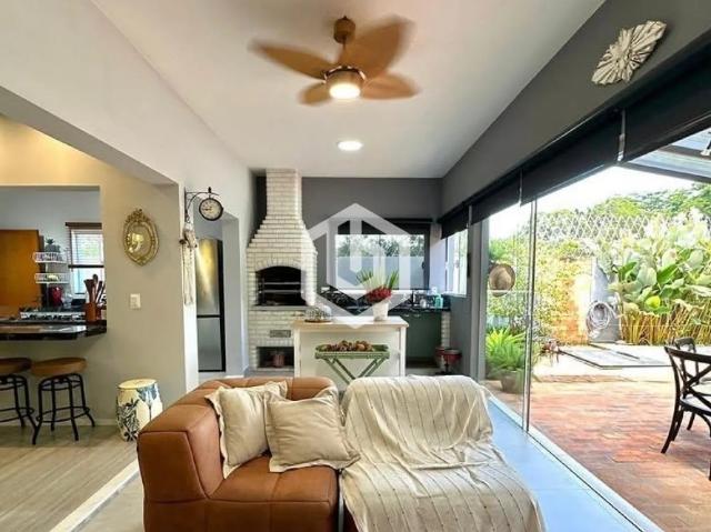 Casa / Sobrado em Condomínio para Venda em Jundiaí/SP Caxambu 3 Quartos