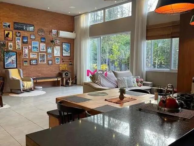 Casa / Sobrado em Condomínio para Venda em Jundiaí/SP Caxambu 3 Quartos