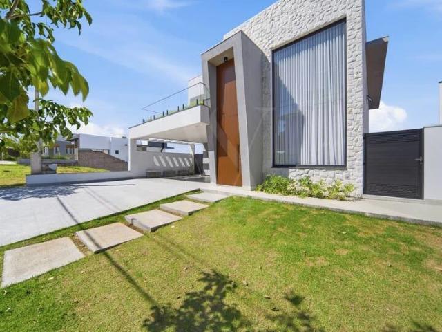 Casa / Sobrado em Condomínio para Venda em Jundiaí/SP Caxambu 4 Quartos
