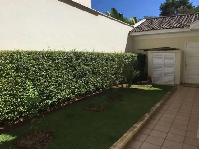 Casa / Sobrado em Condomínio para Venda em Jundiaí/SP Caxambu 4 Quartos