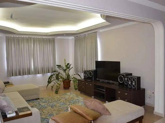 Casa / Sobrado em Condomínio para Venda em Jundiaí/SP Engordadouro 3 Quartos
