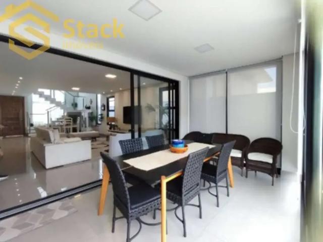 Casa / Sobrado em Condomínio para Venda em Jundiaí/SP Engordadouro 3 Quartos