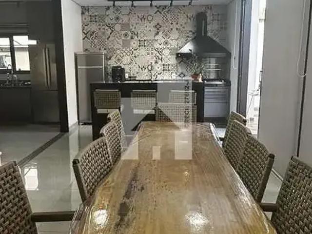Casa / Sobrado em Condomínio para Venda em Jundiaí/SP Engordadouro 3 Quartos