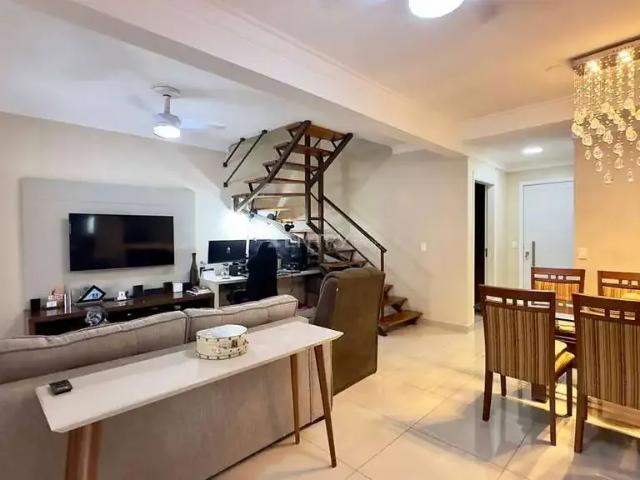 Casa / Sobrado em Condomínio para Venda em Jundiaí/SP Engordadouro 3 Quartos