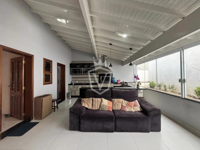 Casa / Sobrado em Condomínio para Venda em Jundiaí/SP Horto Florestal 3 Quartos