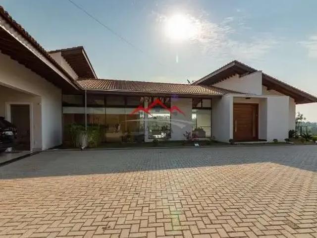 Casa / Sobrado em Condomínio para Venda em Jundiaí/SP Ivoturucaia 5 Quartos