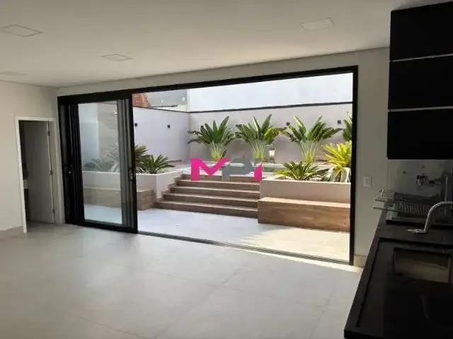 Casa / Sobrado em Condomínio para Venda em Jundiaí/SP Jardim das Samambaias 3 Quartos