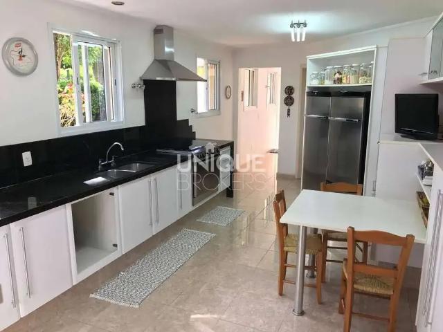 Casa / Sobrado em Condomínio para Venda em Jundiaí/SP Jardim Novo Mundo 5 Quartos
