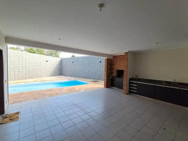 Casa / Sobrado em Condomínio para Venda em Jundiaí/SP Jardim Novo Mundo 3 Quartos