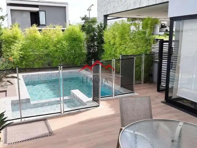 Casa / Sobrado em Condomínio para Venda em Jundiaí/SP Loteamento Brisas do Lago 4 Quartos