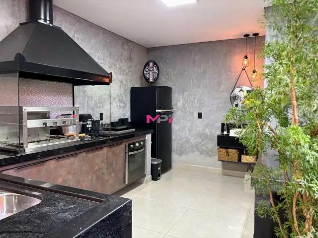 Casa / Sobrado em Condomínio para Venda em Jundiaí/SP Medeiros 4 Quartos