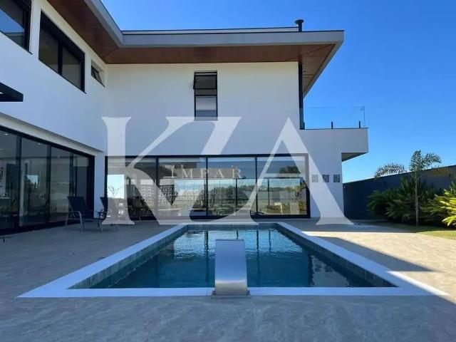 Casa / Sobrado em Condomínio para Venda em Jundiaí/SP Medeiros 6 Quartos