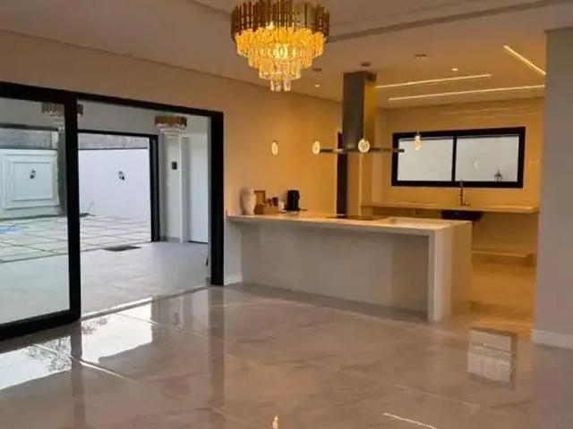 Casa / Sobrado em Condomínio para Venda em Jundiaí/SP Medeiros 3 Quartos