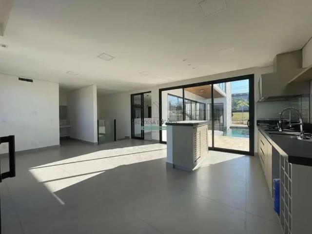 Casa / Sobrado em Condomínio para Venda em Jundiaí/SP Medeiros 3 Quartos