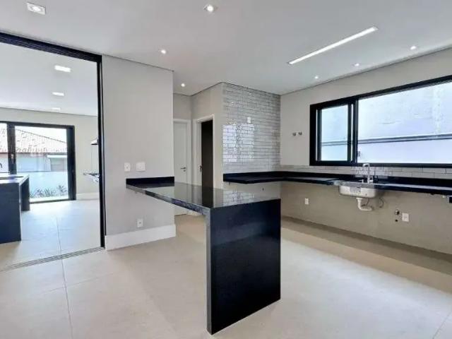 Casa / Sobrado em Condomínio para Venda em Jundiaí/SP Portal do Paraíso I 4 Quartos