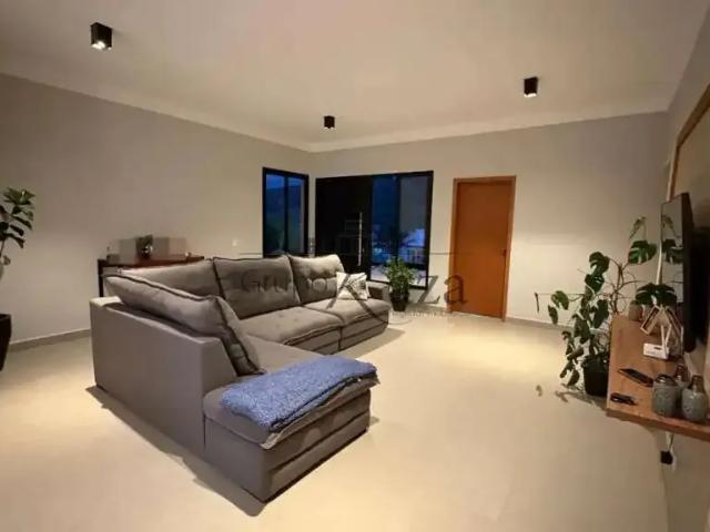 Casa / Sobrado em Condomínio para Venda em Jacareí/SP Condomínio Parque Vale dos Lagos 3 Quartos