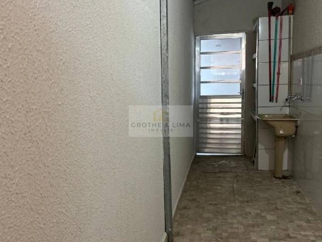 Casa / Sobrado em Condomínio para Venda em Jacareí/SP Condomínio Residence Club 2 Quartos