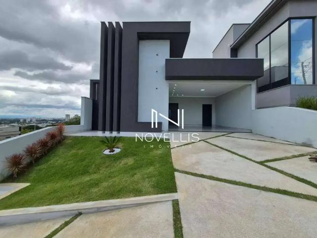 Casa / Sobrado em Condomínio para Venda em Jacareí/SP Condomínio Residencial Fogaça 3 Quartos