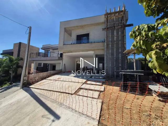 Casa / Sobrado em Condomínio para Venda em Jacareí/SP Condomínio Residencial Fogaça 3 Quartos