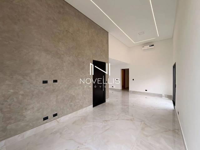 Casa / Sobrado em Condomínio para Venda em Jacareí/SP Condomínio Residencial Fogaça 3 Quartos