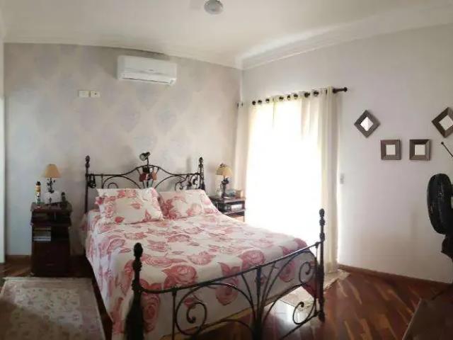 Casa / Sobrado em Condomínio para Venda em Jacareí/SP Jardim Altos de Santana II 4 Quartos