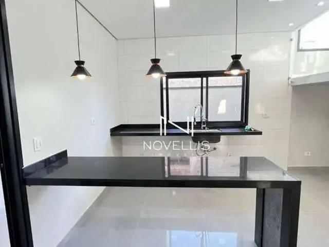 Casa / Sobrado em Condomínio para Venda em Jacareí/SP Jardim Jacinto 4 Quartos