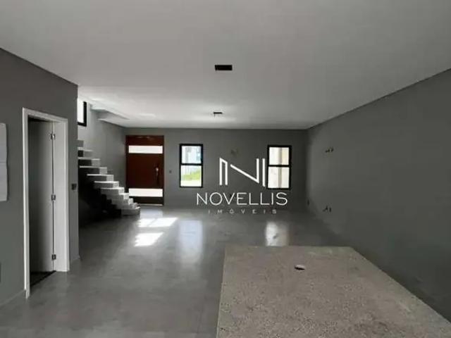 Casa / Sobrado em Condomínio para Venda em Jacareí/SP Jardim Jacinto 4 Quartos