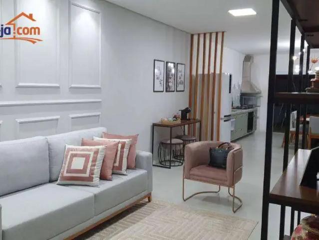 Casa / Sobrado em Condomínio para Venda em Jacareí/SP Jardim Jacinto 4 Quartos