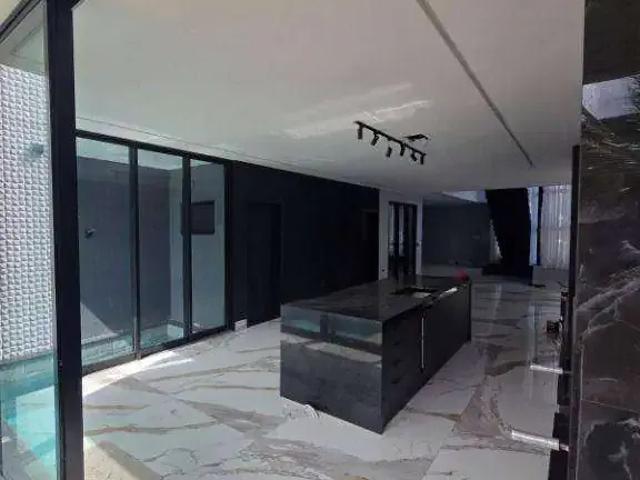 Casa / Sobrado em Condomínio para Venda em Jacareí/SP Jardim Jacinto 4 Quartos