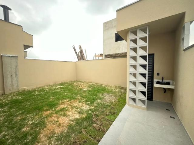 Casa / Sobrado em Condomínio para Venda em Jacareí/SP Jardim Jacinto