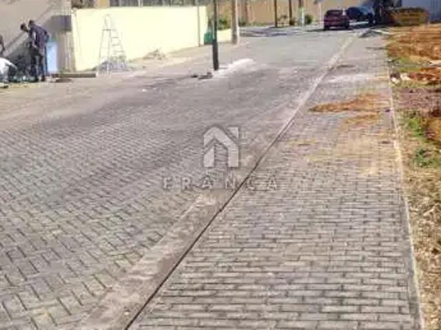 Casa / Sobrado em Condomínio para Venda em Jacareí/SP Jardim Jacinto 2 Quartos
