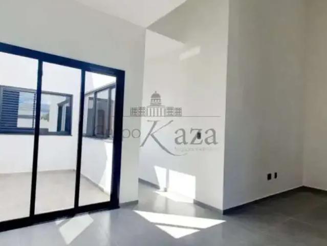 Casa / Sobrado em Condomínio para Venda em Jacareí/SP Jardim Jacinto 3 Quartos