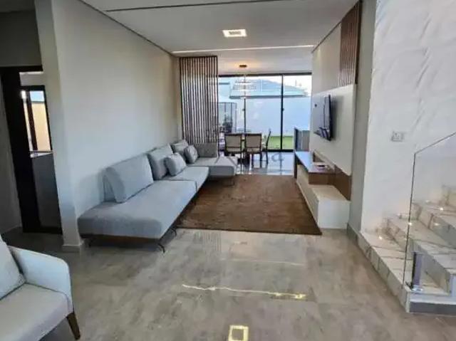 Casa / Sobrado em Condomínio para Venda em Jacareí/SP Jardim Jacinto 3 Quartos