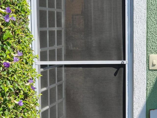Casa / Sobrado em Condomínio para Venda em Jacareí/SP Jardim Marcondes 2 Quartos