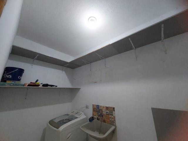 Casa / Sobrado em Condomínio para Venda em Jacareí/SP Jardim Marcondes 2 Quartos